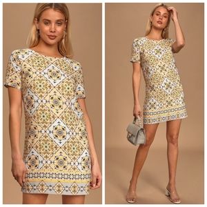 Lulu's | Dandy Lion Yellow Print Shift Dress XS